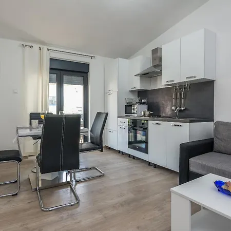 Apartmán By The Sea - Kozjak, - 19094 Vir